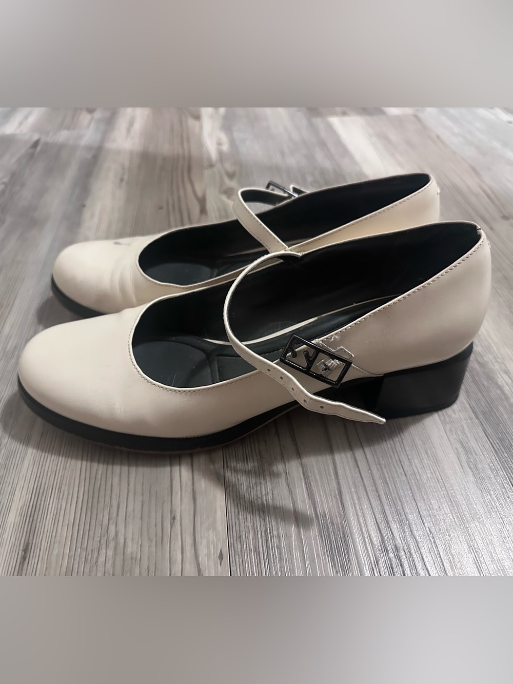 SARTO by Franco Sarto Size 9 M Cream Mary Jane Pumps Leather Block Heel